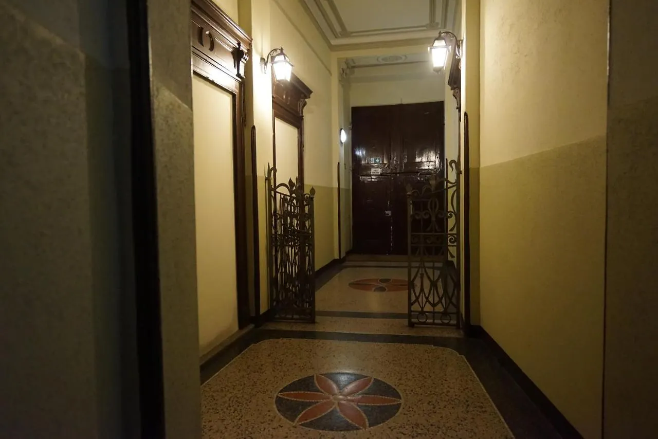 La Pampa Guest House Milan Apartment