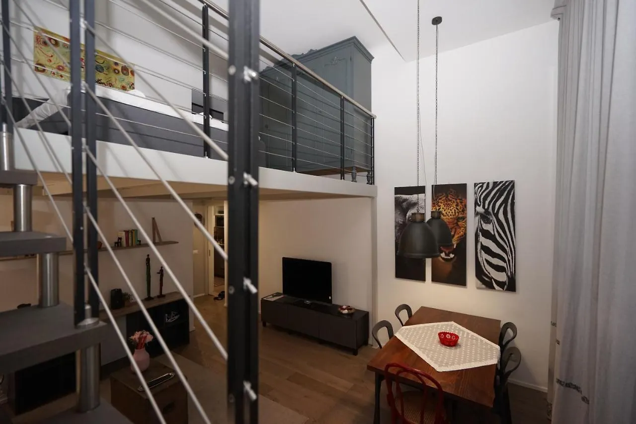Apartment La Pampa Guest House Milan