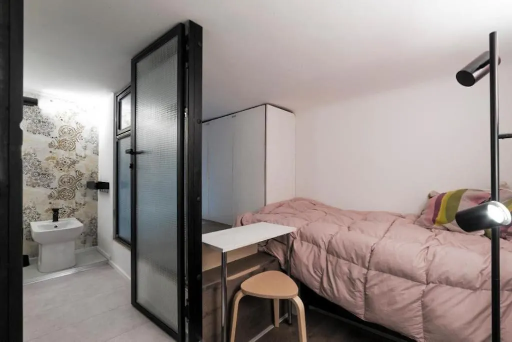 Apartment La Pampa Guest House Milan